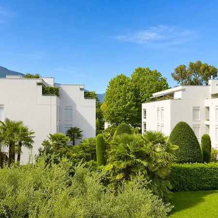 Stellina - Steps From Lido & Promenade - Balcony & Free Garage Apartment Ascona